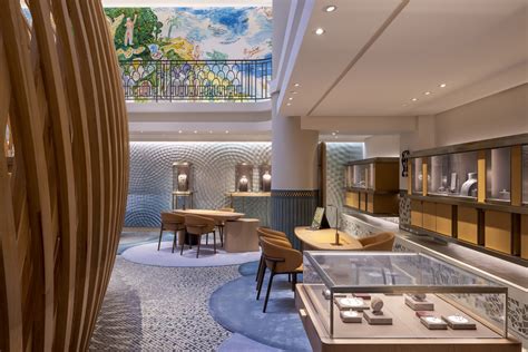 photos de hermès paris sèvres